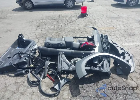 2024 Mazda Cx-50 2.5 S Premium z USA, uszkodzony, nr VIN 7MMVABDM5RN157101